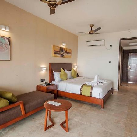 Hotel Sonar Bangla Taki Hasnabad Екстер'єр фото