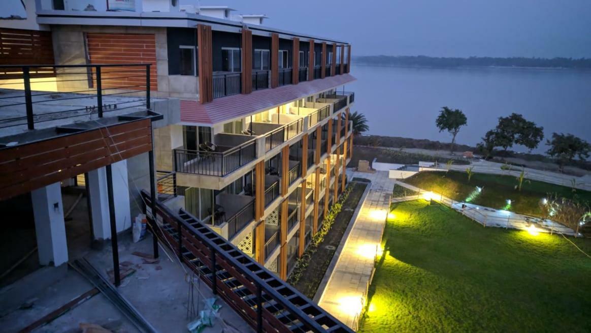 Hotel Sonar Bangla Taki Hasnabad Екстер'єр фото
