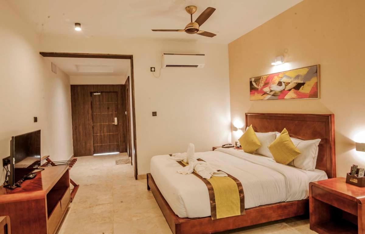 Hotel Sonar Bangla Taki Hasnabad Екстер'єр фото